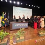 Câmara de Muriaé homenageia 18 pessoas com honraria Chico Mendes em solenidade na Faminas