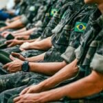 Jovens que completam 18 anos em 2025 devem se alistar; processo pode ser feito online ou presencialmente
