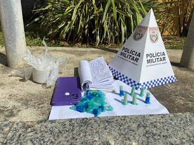 Mulher é presa durante cumprimento de mandado em Cardoso Moreira (RJ)
