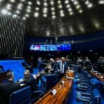 Senado aprova projeto contra adultização de crianças na internet