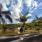 Criança de 3 anos e mãe sofrem choque elétrico em parque de São José de Ubá (RJ)