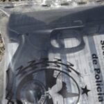 Simulacro de arma de fogo deixado em bar é apreendido pela PM em Itaocara (RJ)