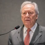 Governo cria comitê para enfrentar crise causada por bebidas adulteradas com metanol
