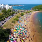 Guarapari (ES) passa a cobrar taxa de R$ 17 de turistas que chegam de ônibus a partir de Dezembro