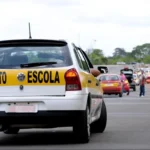 Contran aprova fim da obrigatoriedade de aulas em autoescolas para tirar a CNH