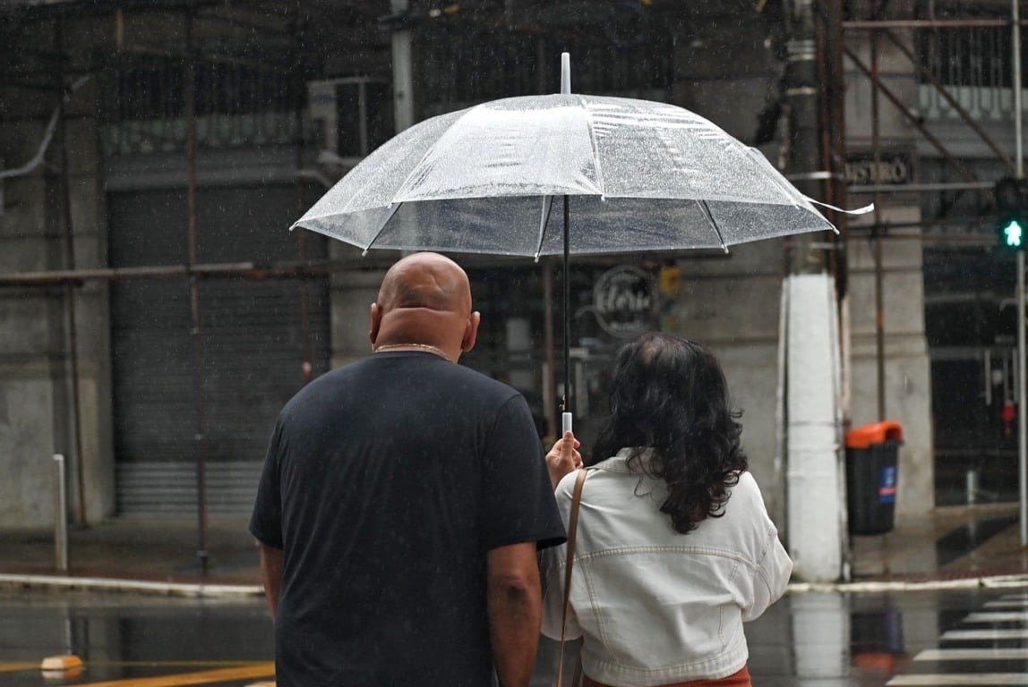 ES recebe alerta de perigo para tempestade e queda de granizo; veja lista de cidades