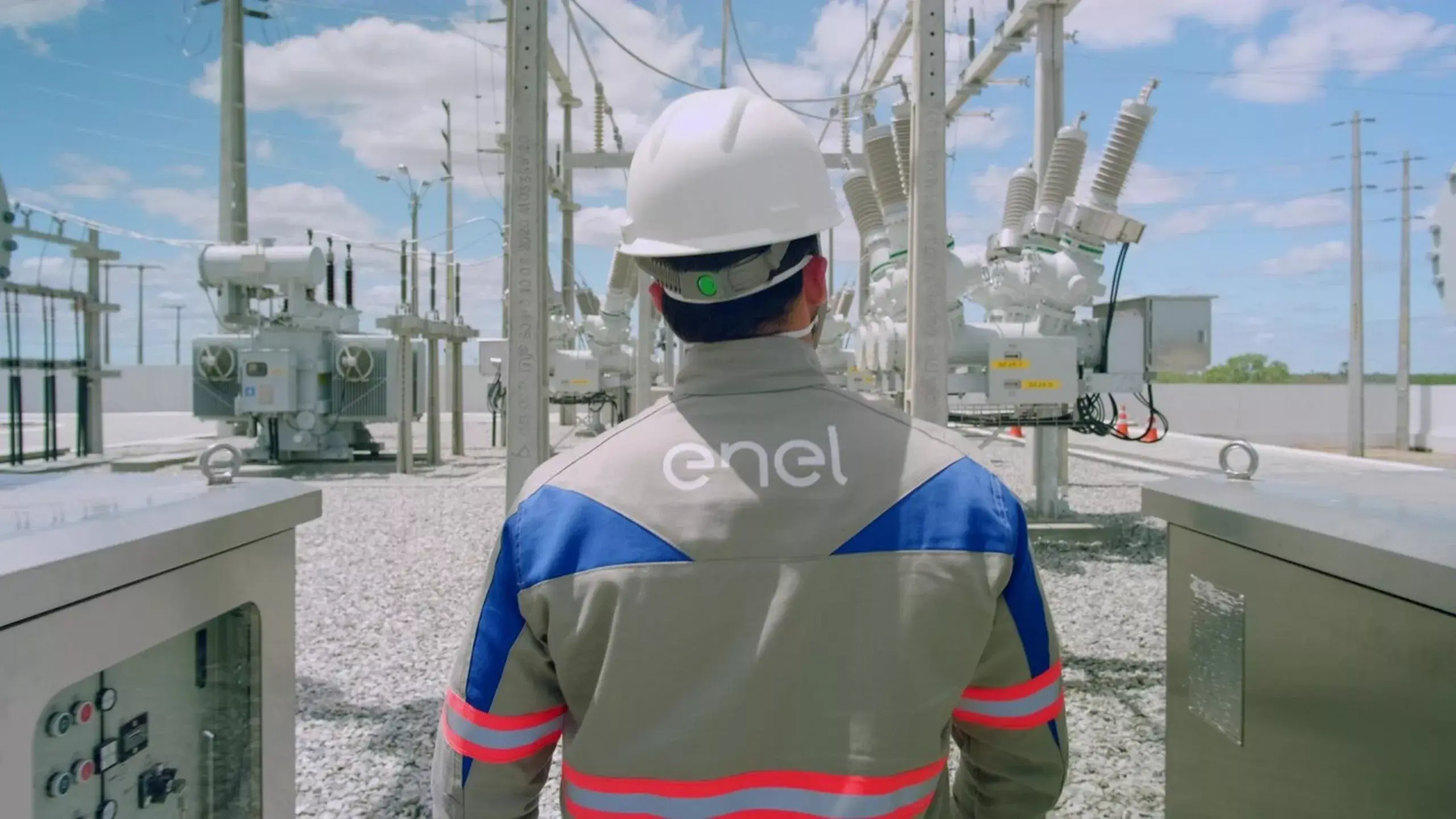 Enel anuncia investimento de R$ 240 milhões em modernização elétrica no interior do RJ