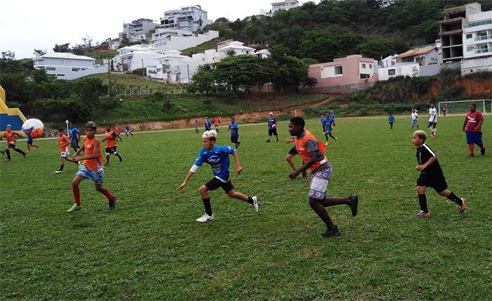 Inscrições abertas: Secretaria de Esportes de Itaperuna lança projeto de futebol para crianças de 7 a 13 anos