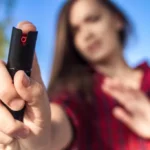 Câmara aprova projeto que autoriza venda de spray de pimenta para mulheres acima de 16 anos