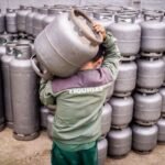 Gás de cozinha sobe 0,3% na 1ª semana de abril, diz ANP; diesel e gasolina permanecem estáveis