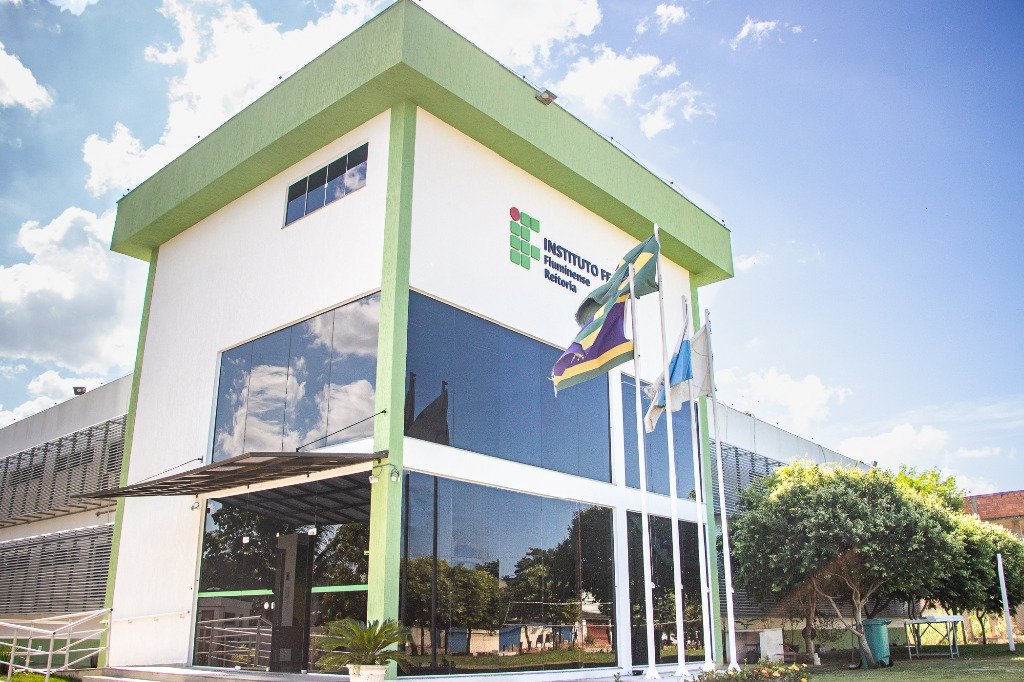 Iff abre 877 vagas para cursos técnicos e superiores em Campos, Macaé, Cabo Frio e região