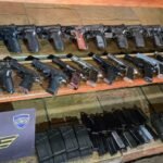 Polícia Federal intercepta carregamento de armas que seria destinado a facções criminosas do Rio
