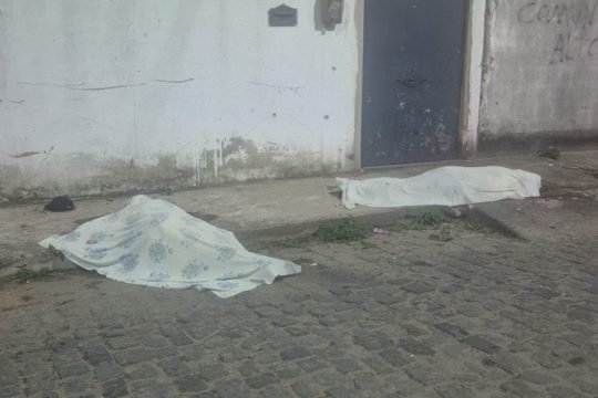 Dois jovens são mortos a tiros após saírem de baile em Campos dos Goytacazes (RJ)