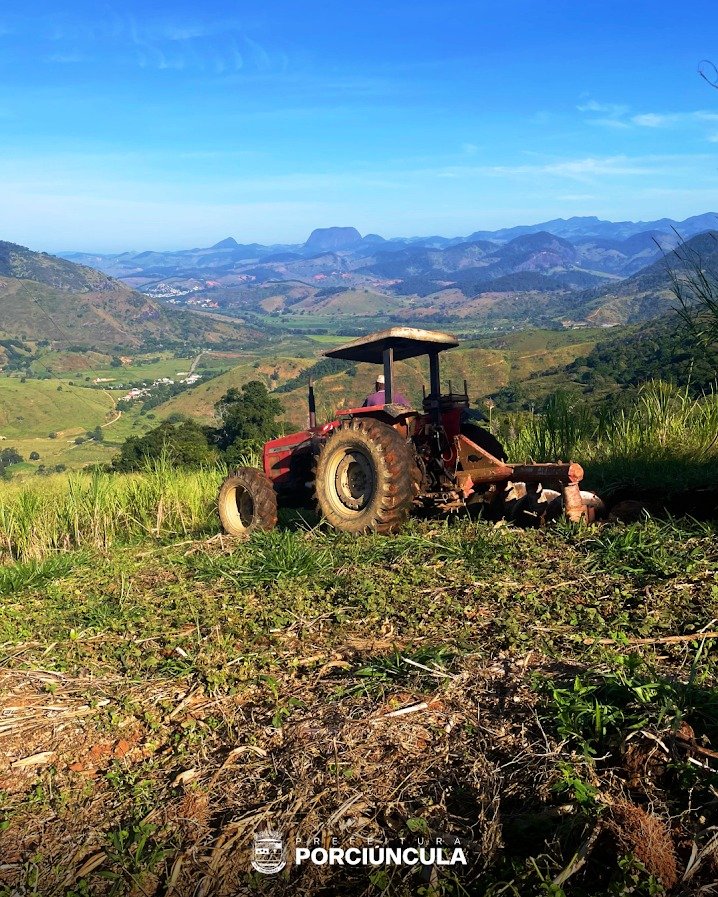 Programa Hora do Produtor impulsiona desenvolvimento rural e beneficia agricultores em Italva (RJ)