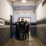 Governo do RJ nomeia 255 novos inspetores da Polícia Penal para reforçar sistema prisional
