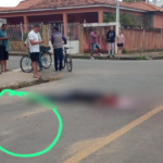 Homem é morto a tiros na manhã desta terça-feira (28) no bairro Boa Fortuna, em Itaperuna (RJ)