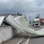 Ventania com rajadas acima de 100 km/h deixa 5 mortos e rastro de destruição no Sul e Sudeste