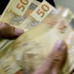 Salário mínimo pode chegar a R$ 1.741 em 2027, prevê governo federal