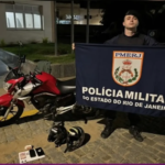Suspeito tenta esconder-se em caçamba de veículo, mas acaba preso pela PM em Itaocara (RJ)
