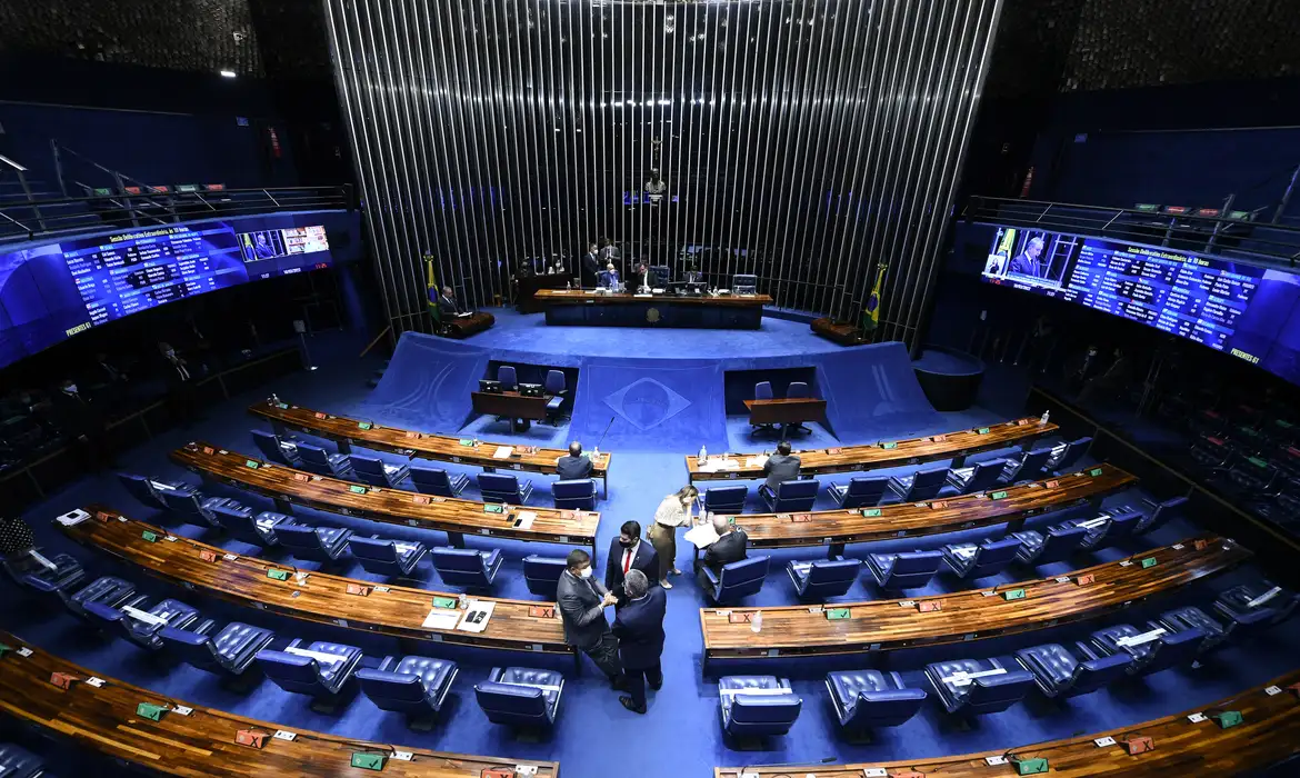 Senado terá maior bancada feminina da história a partir de 2027