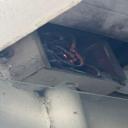 Incêndio atinge prédio da Secretaria de Saúde de São Fidélis (RJ)