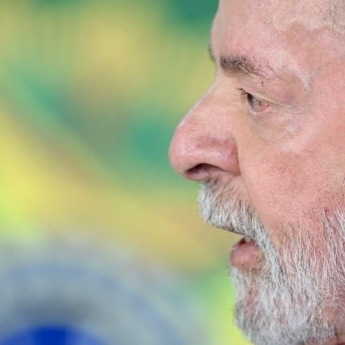 Desaprovação de Lula atinge 57% e é a maior desde o início do mandato, aponta pesquisa Quaest