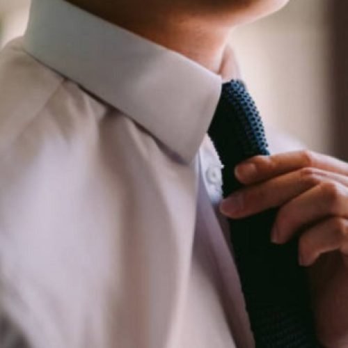 OAB-RJ: a partir desta quarta-feira (10), está dispensada a obrigatoriedade de terno e gravata para advogados em repartições públicas