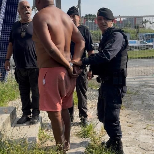 Polícia Civil prende apontado como chefe do tráfico em Cariacica (ES) durante operação contra organização criminosa