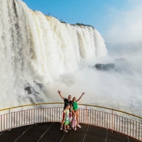 Brasil bate recorde de receita com turismo internacional