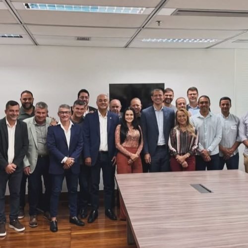 Prefeitos do Norte e Noroeste Fluminense se Reúnem com Presidente da ALERJ