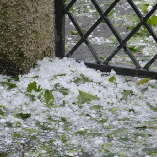 Granizo e ventos de 100km/h devem atingir sul do país nesta semana 