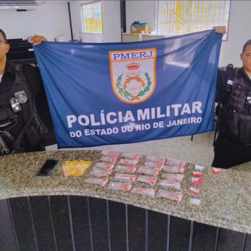 Apreensão de drogas no “Morro da Faca” em Itaperuna (RJ)