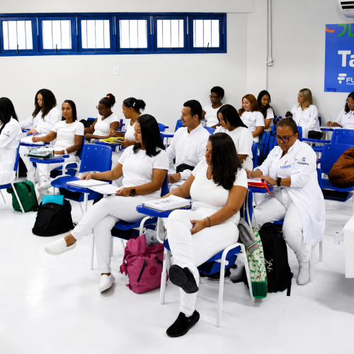 Fundec abre 150 vagas para curso técnico gratuito de Enfermagem em Duque de Caxias