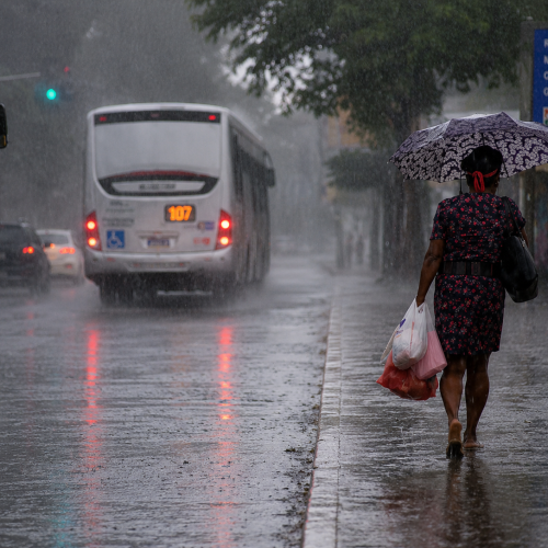 Sudeste entra em alerta para temporais nesta quinta-feira (28)