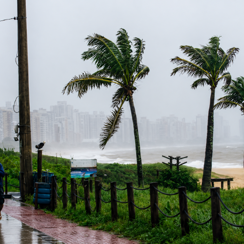 Inmet emite alerta de ventos costeiros para 24 municípios do Espírito Santo