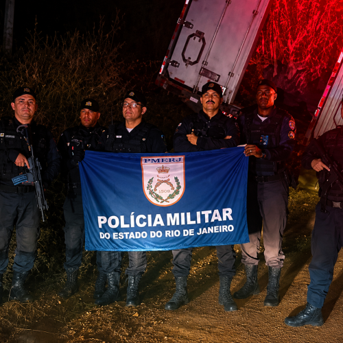 Carga de carnes roubada é recuperada pela PM horas após crime em Cardoso Moreira (RJ)