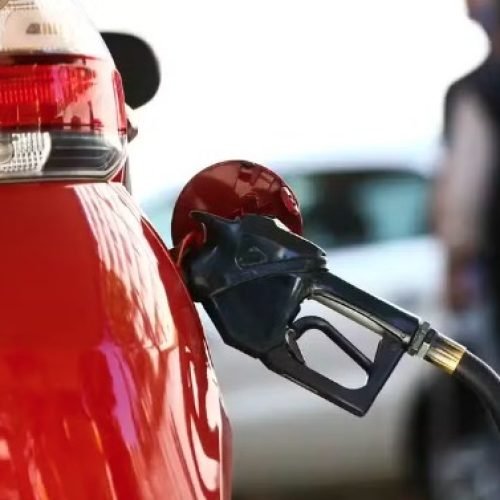 Dia sem imposto é nesta quinta (29) com litro da gasolina a R$ 3,63 em Vitória