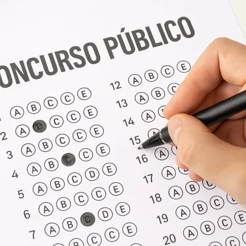 ES tem mais de 300 vagas abertas em concursos e seleções; veja lista