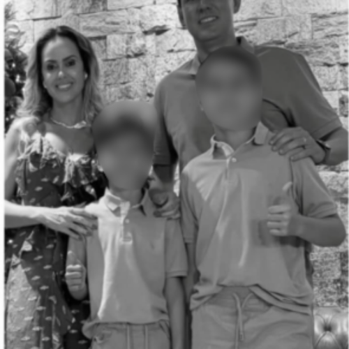 Secretário de Governo descobre traição da esposa, atira contra filhos e se mata depois