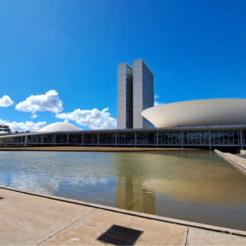 PEC do fim da escala 6×1 começa a ser discutida nesta terça-feira (06) no Senado