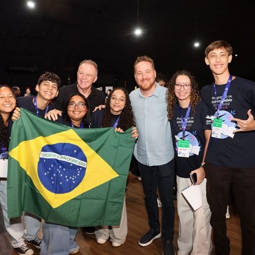 Governo do Estado do Espírito Santo envia maior grupo de estudantes do Intercâmbio Estudantil 2025