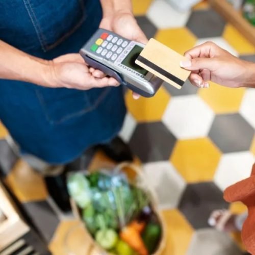 Entenda o que muda com as novas regras do tíquete-alimentação