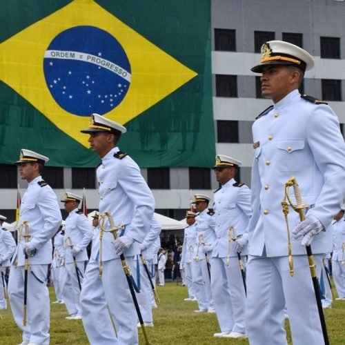 Marinha abre inscrições para concursos com salário bruto inicial acima de R$ 9 mil