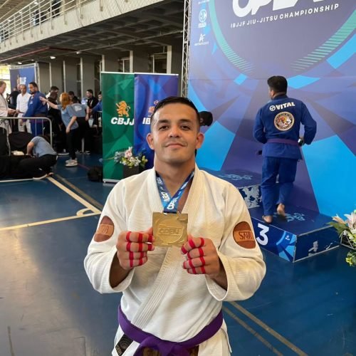 Policial militar do 29º BPM conquista duas medalhas no Vitória Open Internacional de Jiu-Jitsu