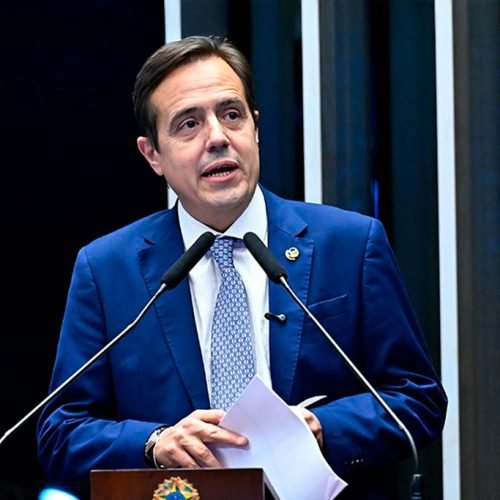 Douglas Ruas formaliza equipe de transição e nomeia Bruno Bonetti para chefia de gabinete da Alerj