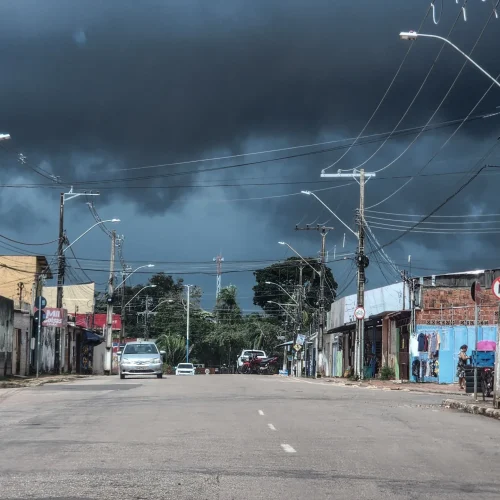 INMET emite alerta de chuvas intensas e ventos fortes para o Norte e Noroeste Fluminense