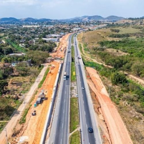 Feriado da Semana Santa aumenta movimento nas rodovias entre Rio e Minas