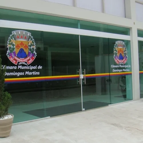 Concurso Câmara de Domingos Martins: 13 vagas e salários de até R$ 4,5 mil