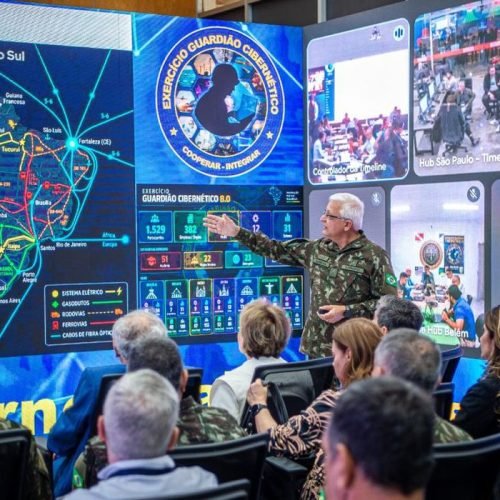Exército realiza exercício de defesa cibernética durante período eleitoral