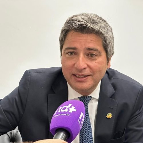 Senador do PL critica falta de estudos sobre o fim da escala 6×1 e cita impacto em condomínios